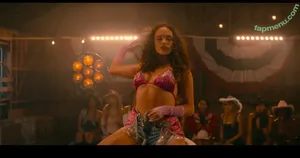 Madison Pettis / madisonpettis nude photo #1091