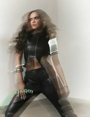 Madison Pettis / madisonpettis nude photo #1141
