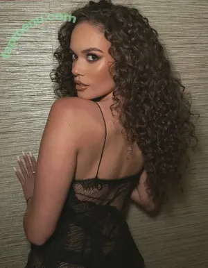 Madison Pettis / madisonpettis nude photo #1144