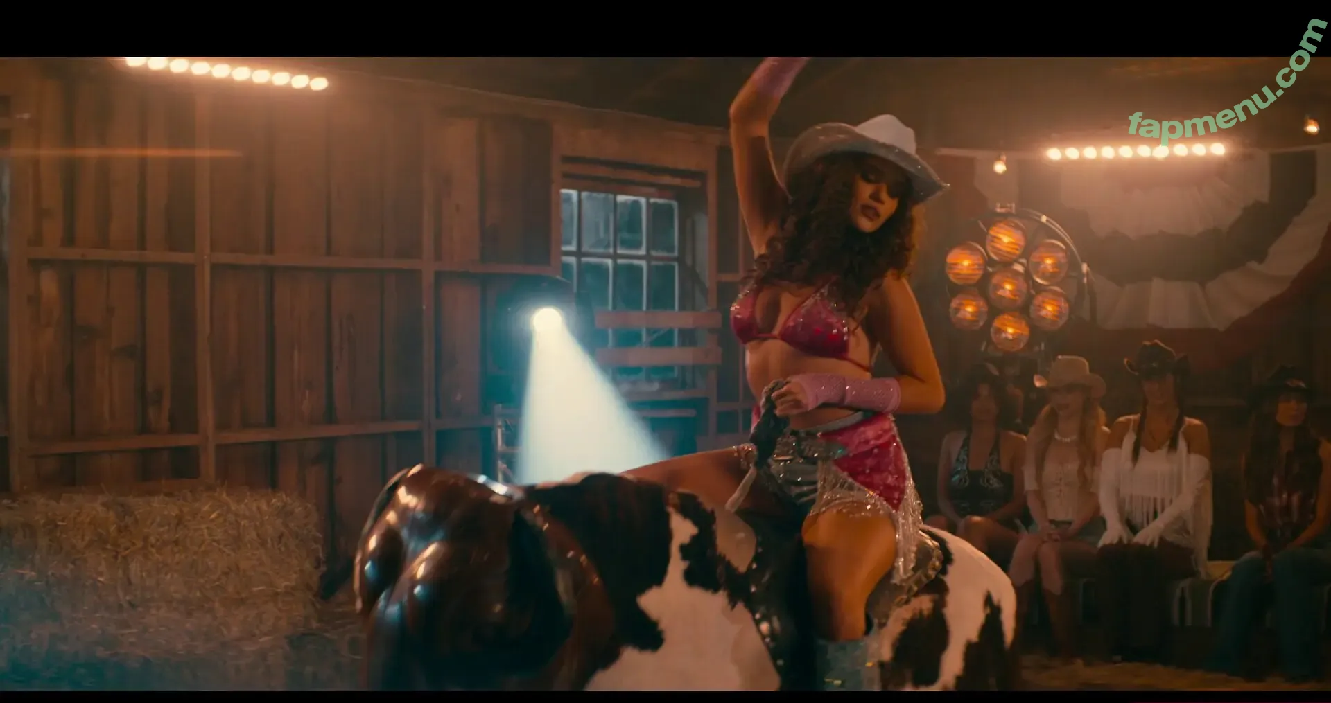 Madison Pettis nude photo #1089 (madisonpettis)