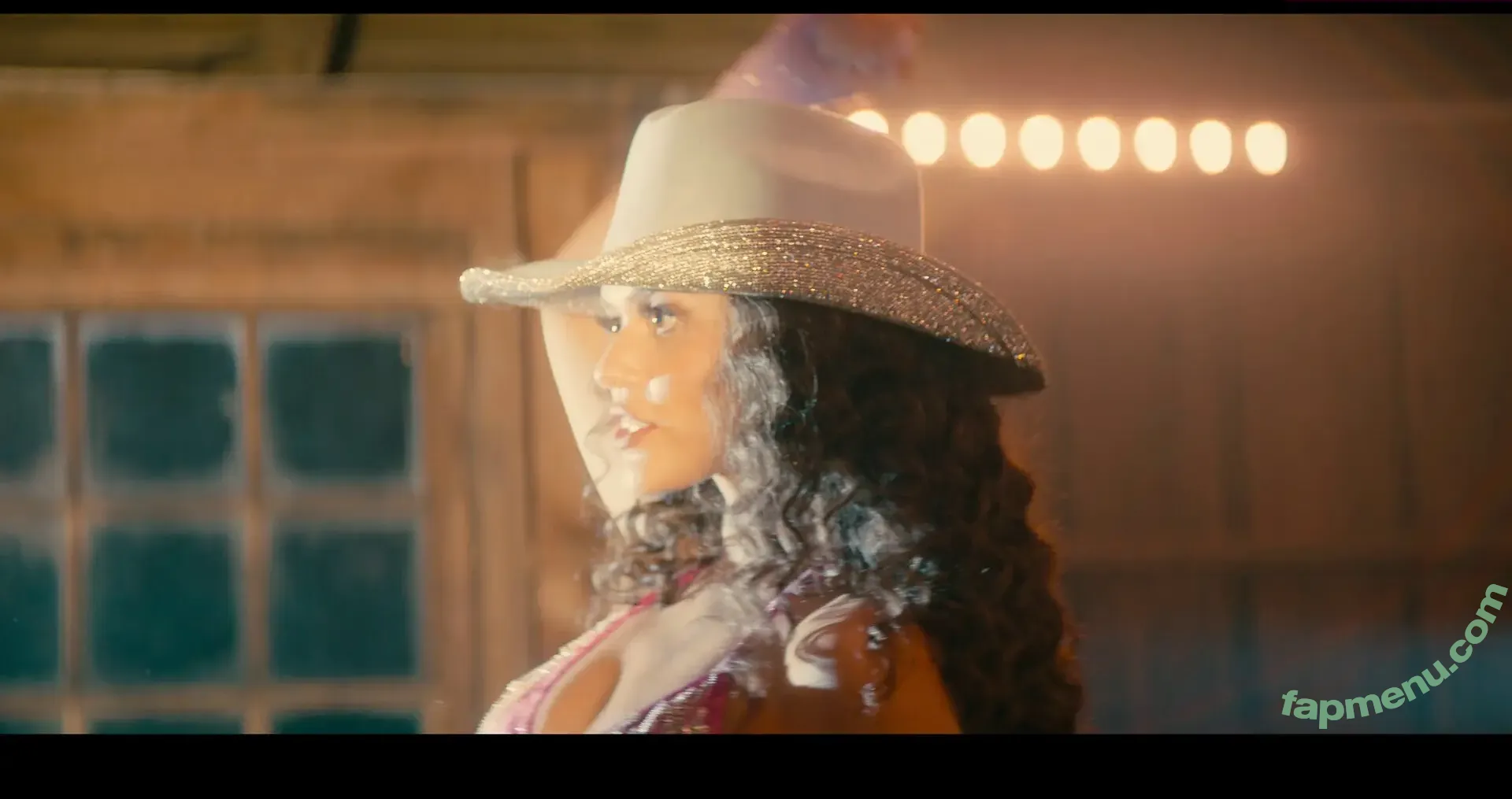 Madison Pettis nude photo #1090 (madisonpettis)