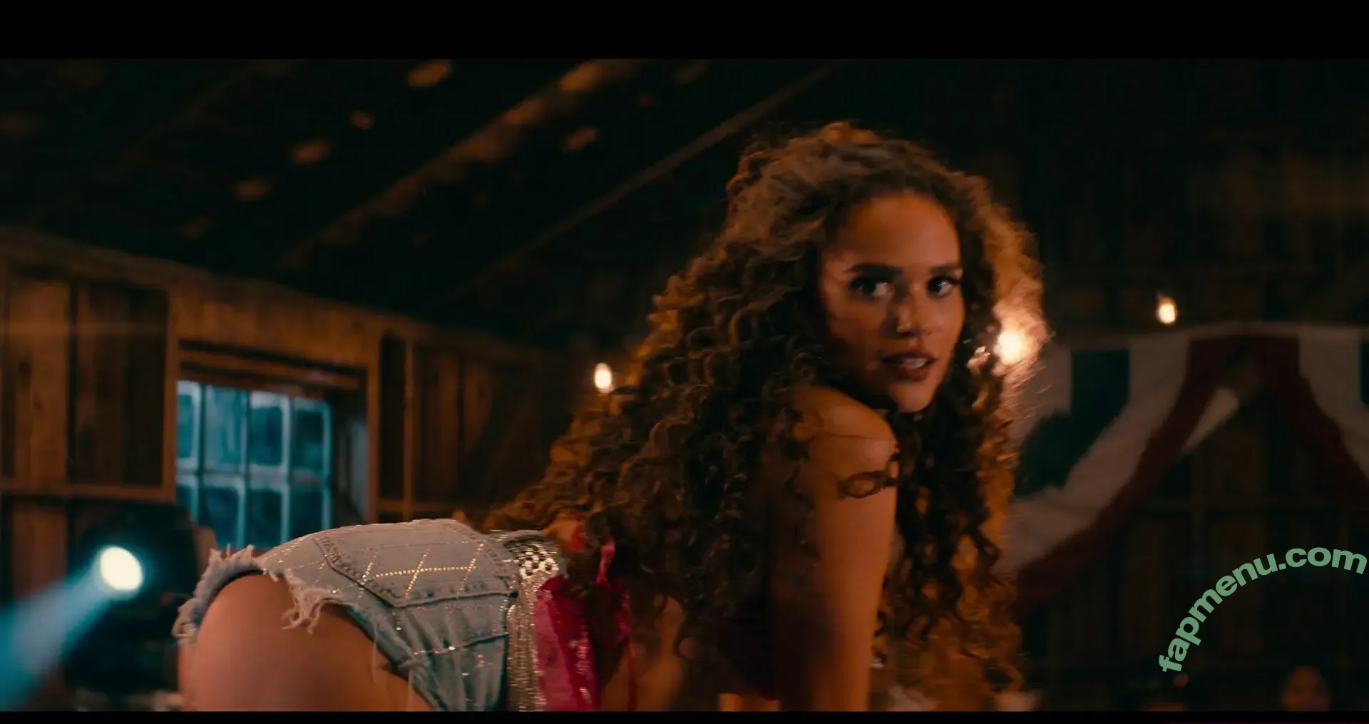 Madison Pettis nude photo #1093 (madisonpettis)