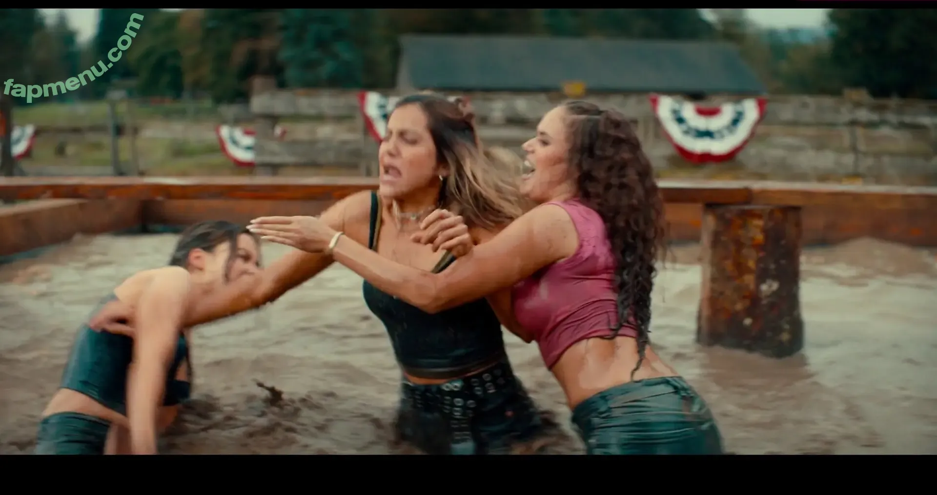 Madison Pettis nude photo #1106 (madisonpettis)