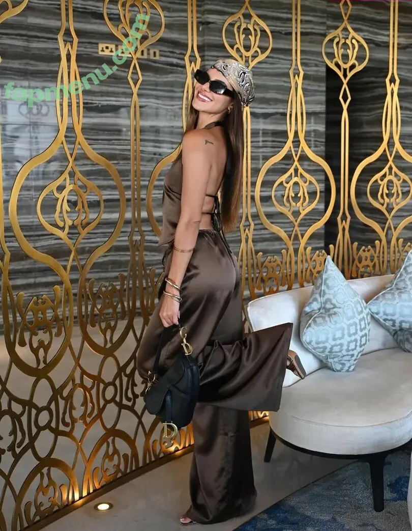 Madison Reed nude photo #0260 (Victoria Justice Sister / madisonreed / rmadness)