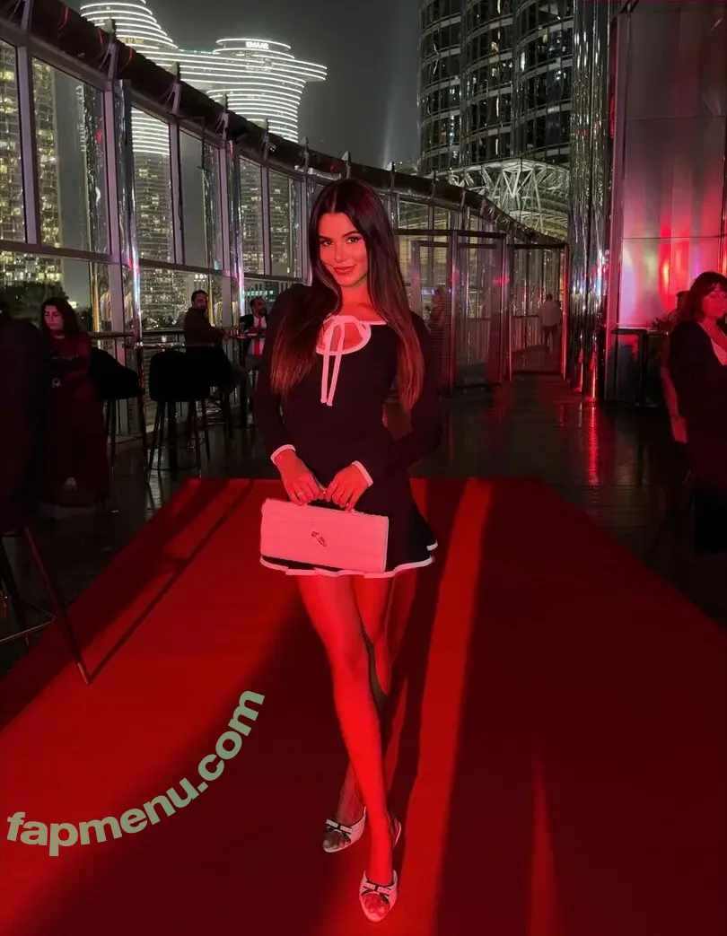 Madison Reed nude photo #0288 (Victoria Justice Sister / madisonreed / rmadness)