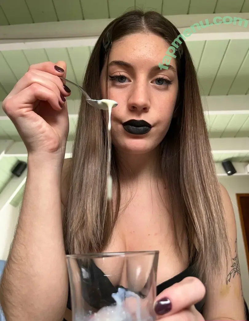 madisongray7 nude photo #0007 (madisungray)