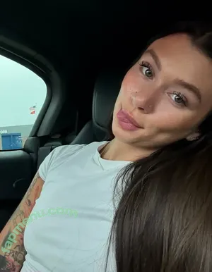 Madisonnrainn / madison.rainn nude photo #0034