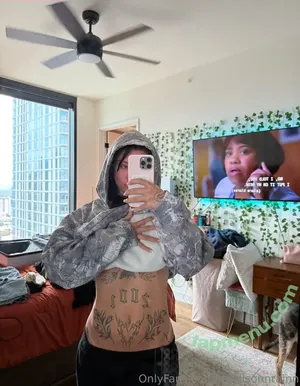 Madisonnrainn / madison.rainn nude photo #0093