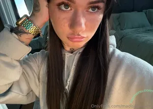 Madisonnrainn / madison.rainn nude photo #0099