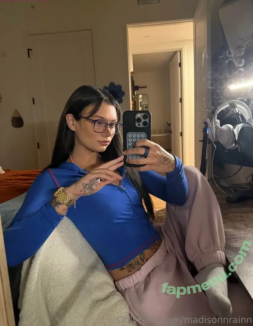 Madisonnrainn nude photo #0028 (madison.rainn)