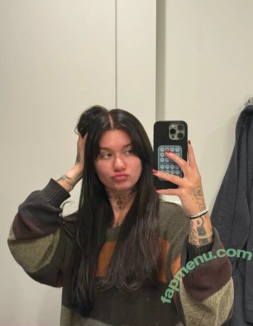 Madisonnrainn nude photo #0062 (madison.rainn)