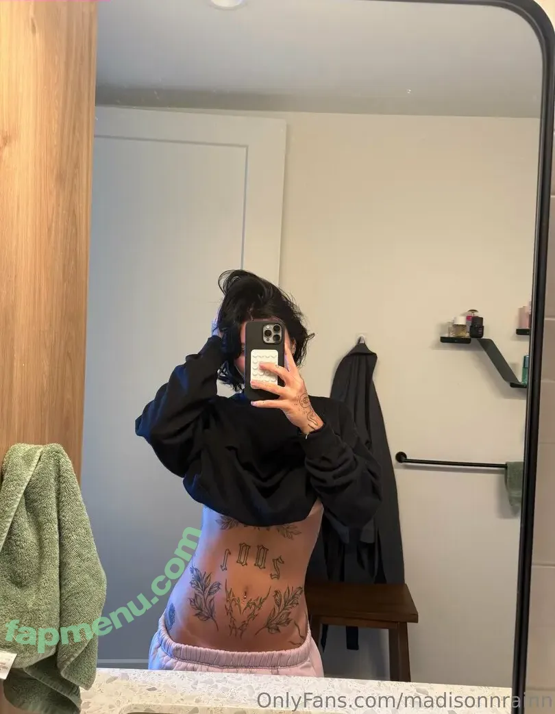 Madisonnrainn nude photo #0116 (madison.rainn)
