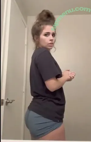 madisons.the.shit / mynames.madz nude photo #0050