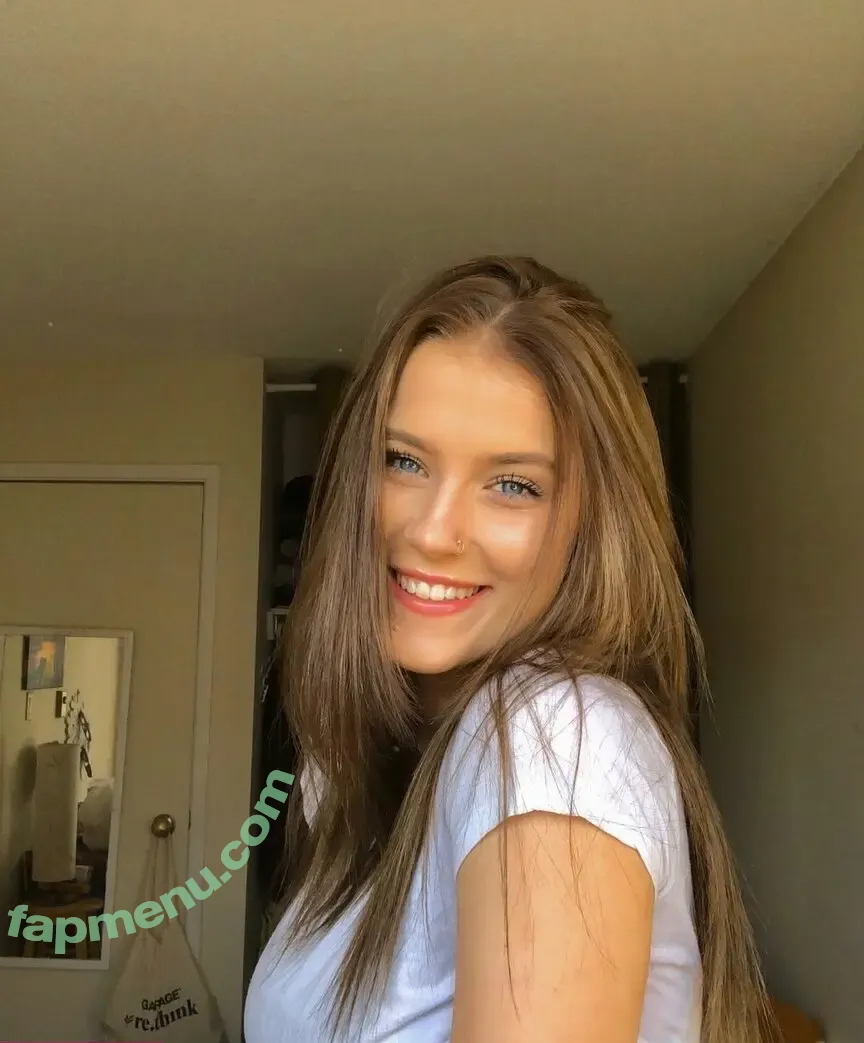 Madisun Sullivan nude photo #0389 (madisunsky3 / madisunsullivan)