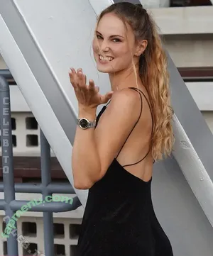 Madita Dorn / madita.dorn / maditadorn / maditadorn3568 nude photo #0123