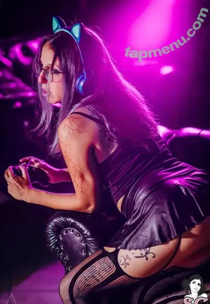 Madlady / maddzy / madladyse nude photo #0007