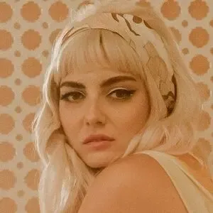 madmaven / Nikia Lee nude photo #0003