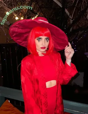 madmaven / Nikia Lee nude photo #0045