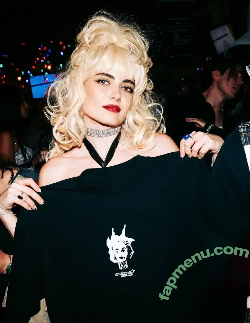 madmaven nude photo #0044 (Nikia Lee)