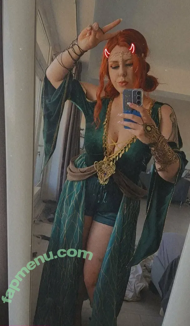 madmissmila nude photo #0016 (madmissmila)