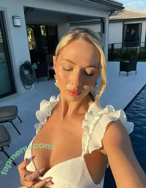  nude photo #0009