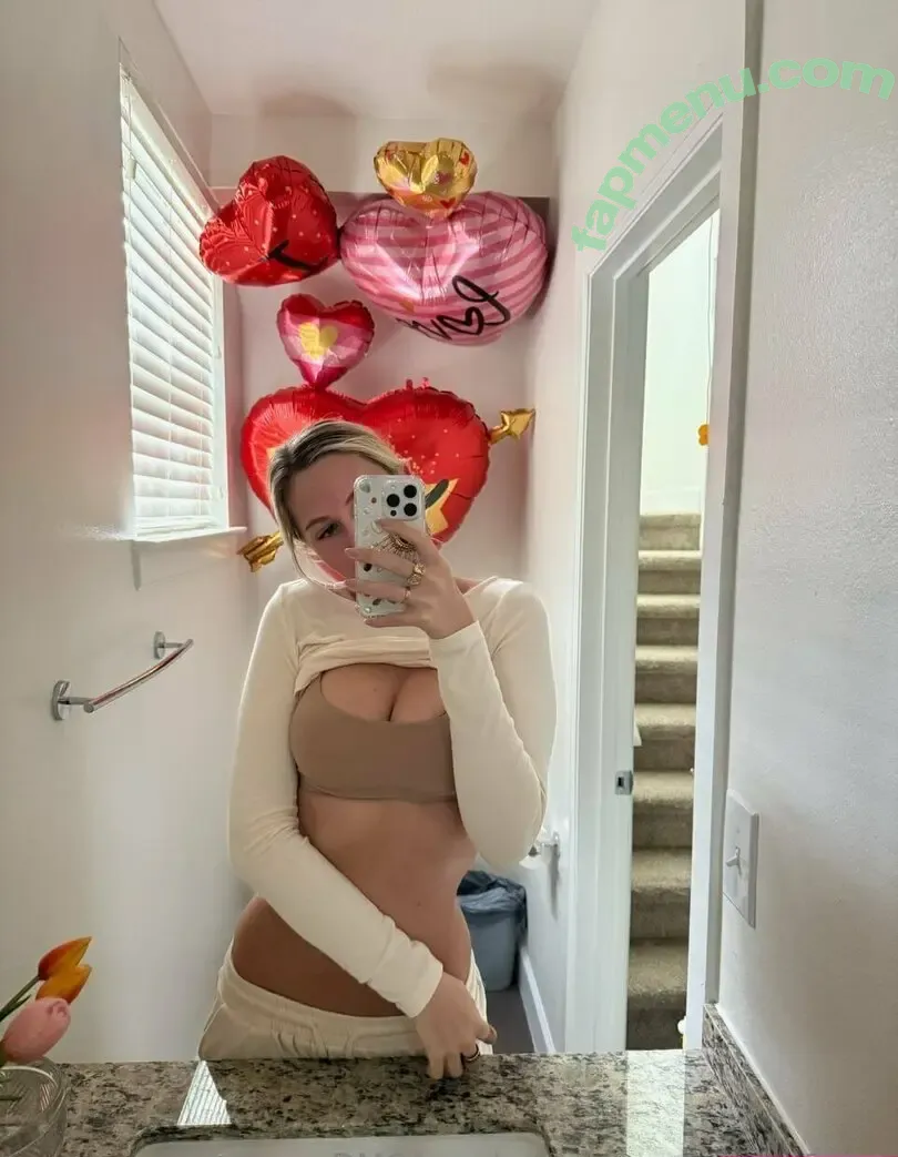 madnikkipurr nude photo #0011 (maddikerpy)