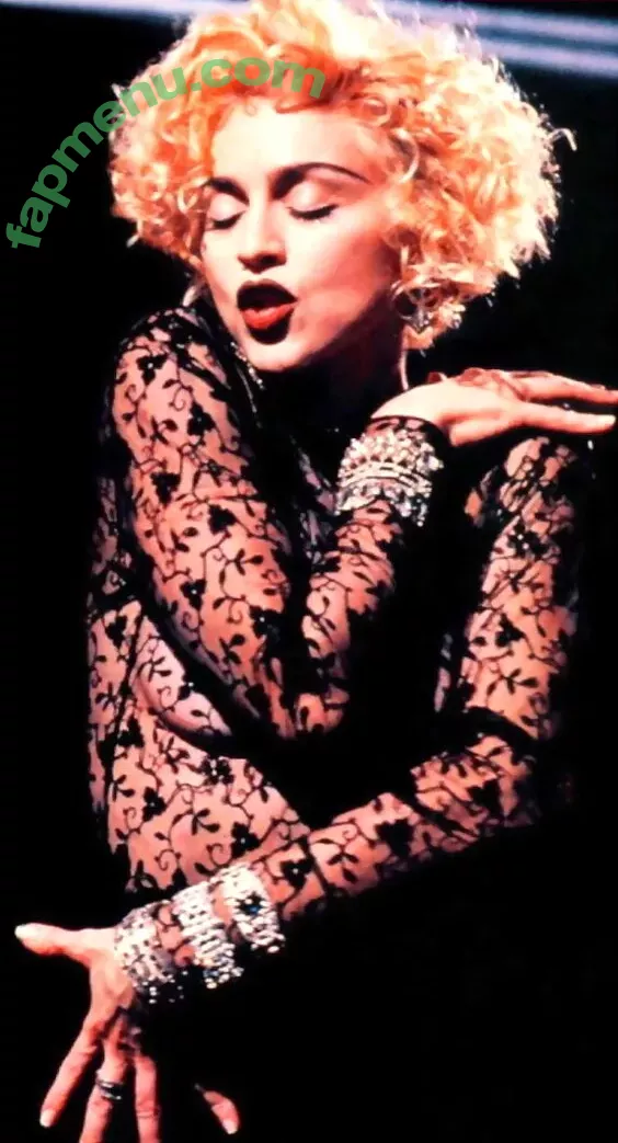Madonna nude photo #0596 (Madonna)
