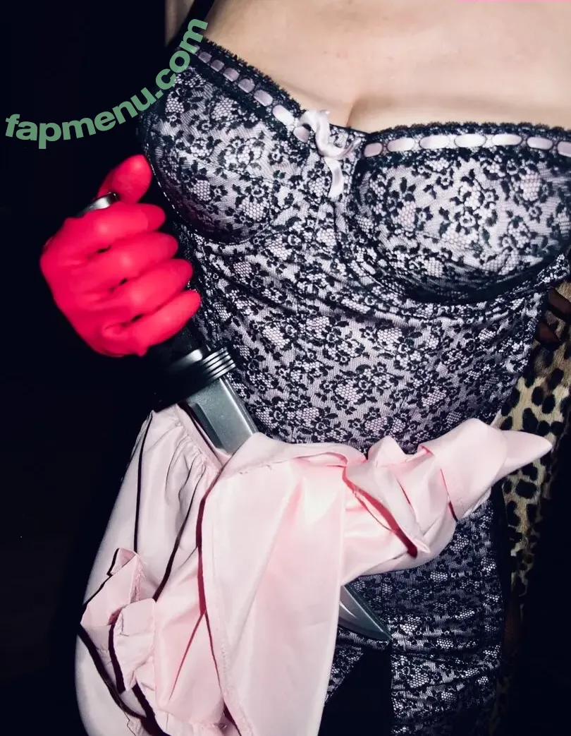 Madonna nude photo #0850 (Madonna)