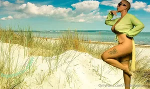 madrenaturah / themadrenatura nude photo #0007