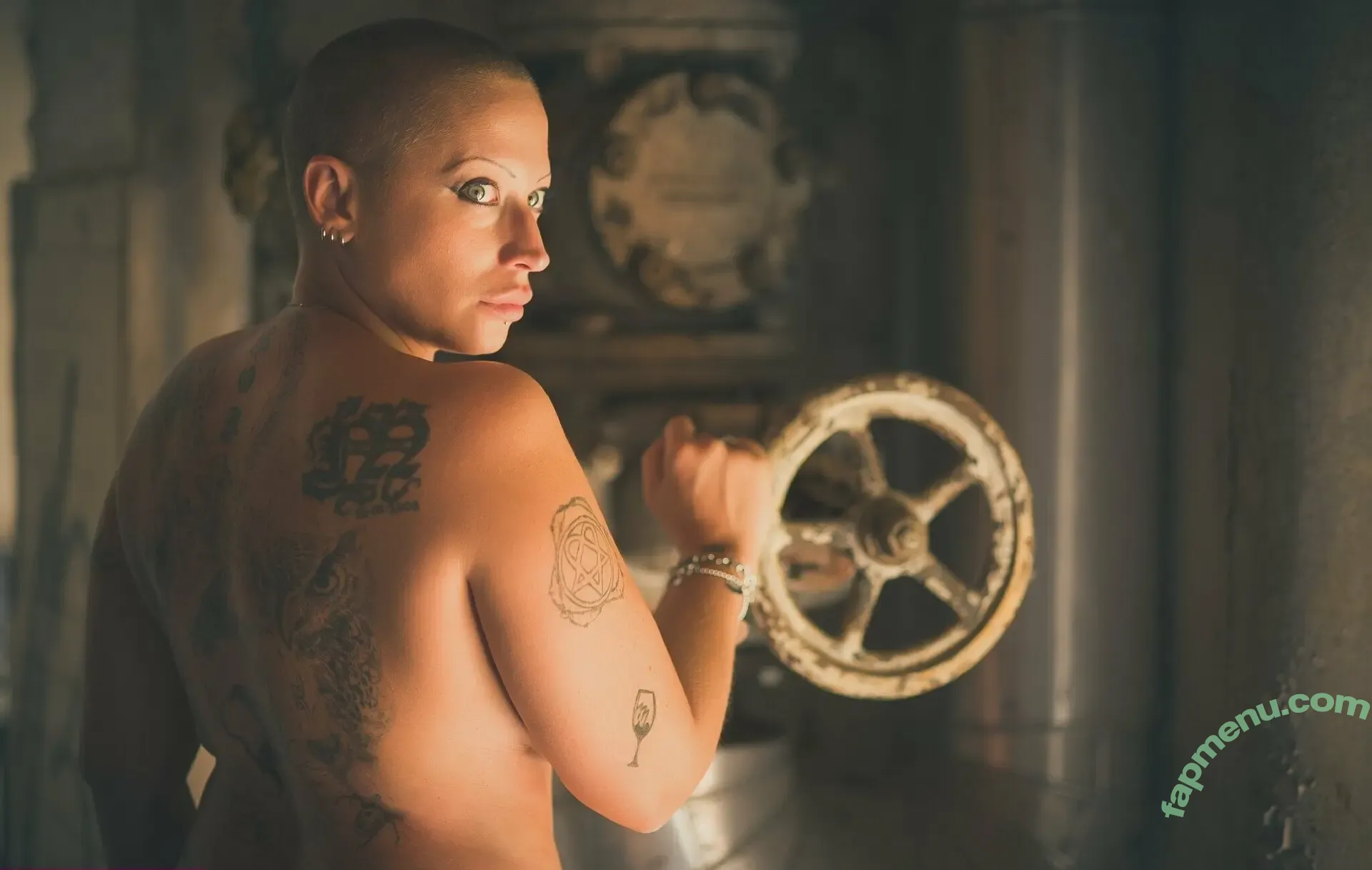 madrenaturah nude photo #0038 (themadrenatura)