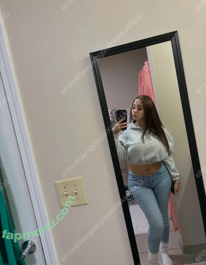 Madridd nude photo #0084 (Foreveryuhrrz / Maddrid2.0)