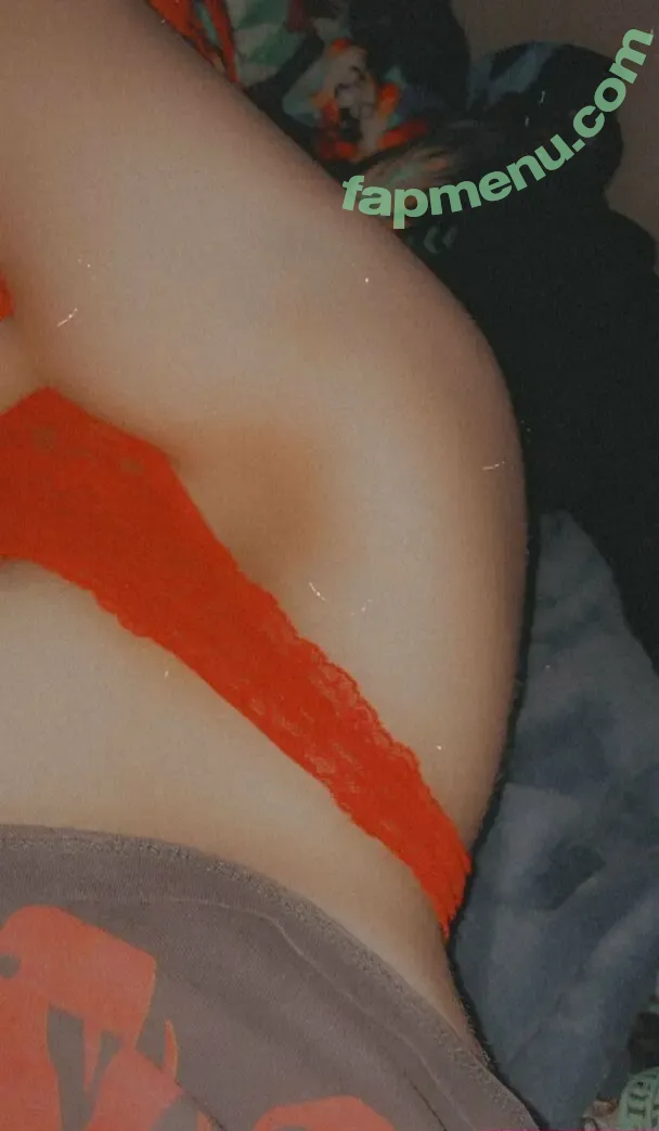 madsmoffitt nude photo #0017 (madsmoffitt)