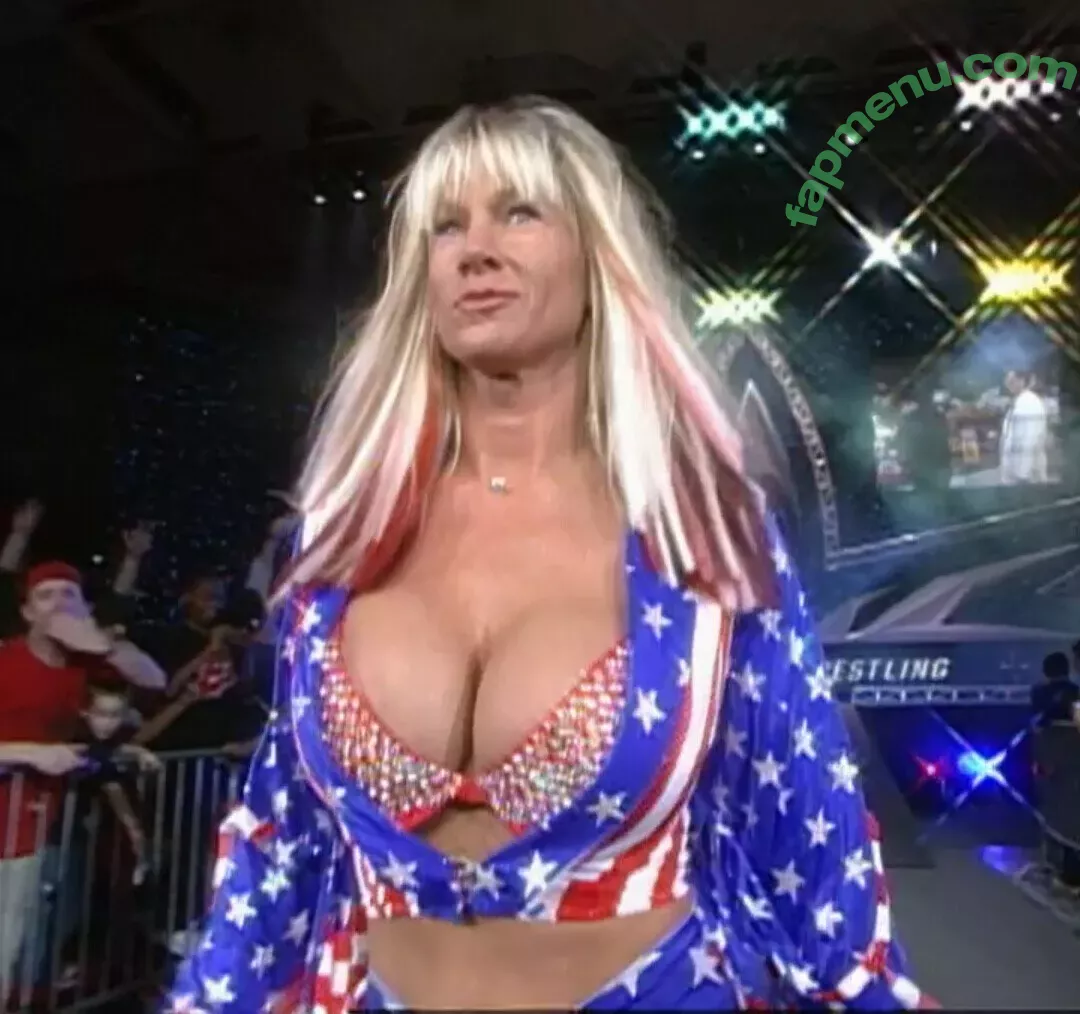 Madusa nude photo #0001 (Alundra Blayze / madusa_rocks)