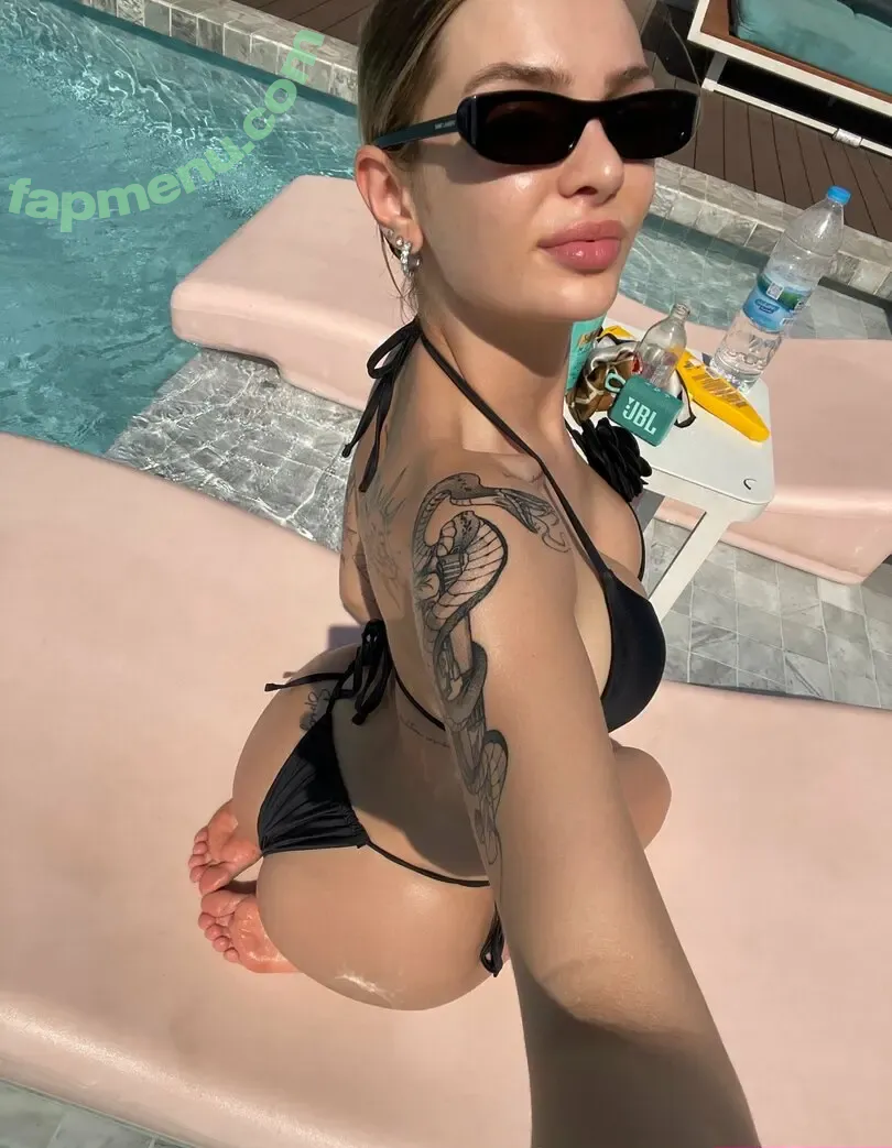 madzialos nude photo #0031 (madzialos)