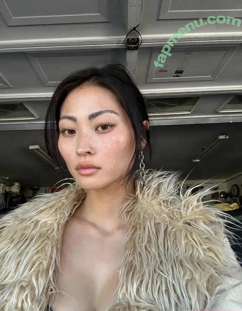 Mae.Col nude photo #0003 (_maecol)