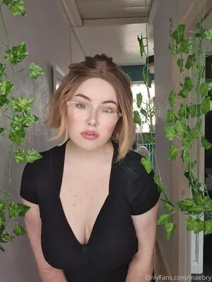 maebry / maebrycraig nude photo #0031
