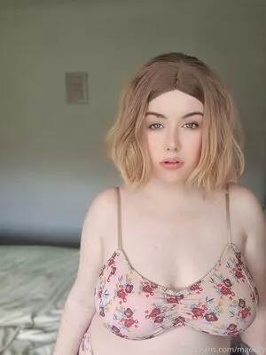 maebry / maebrycraig nude photo #0040