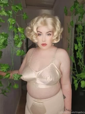 maebry / maebrycraig nude photo #0051