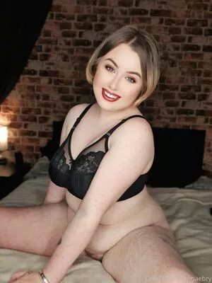 maebry / maebrycraig nude photo #0204