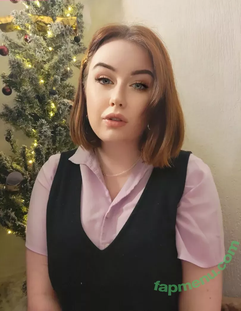 maebry nude photo #0321 (maebrycraig)