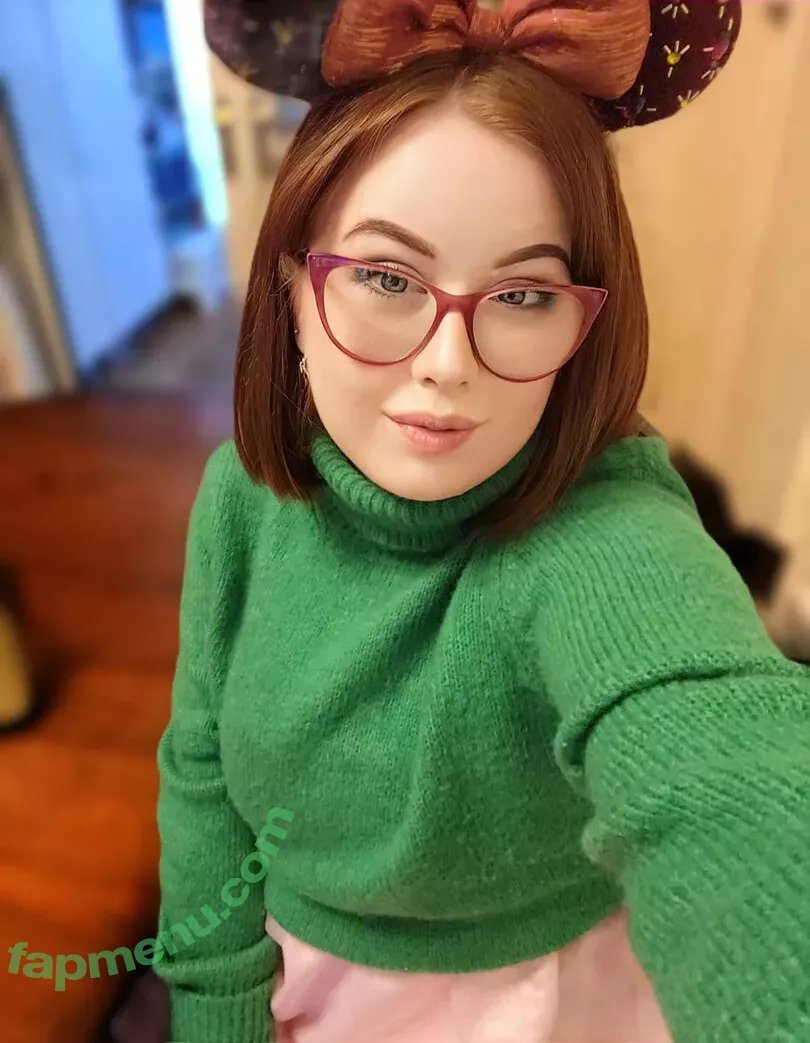 maebry nude photo #0346 (maebrycraig)