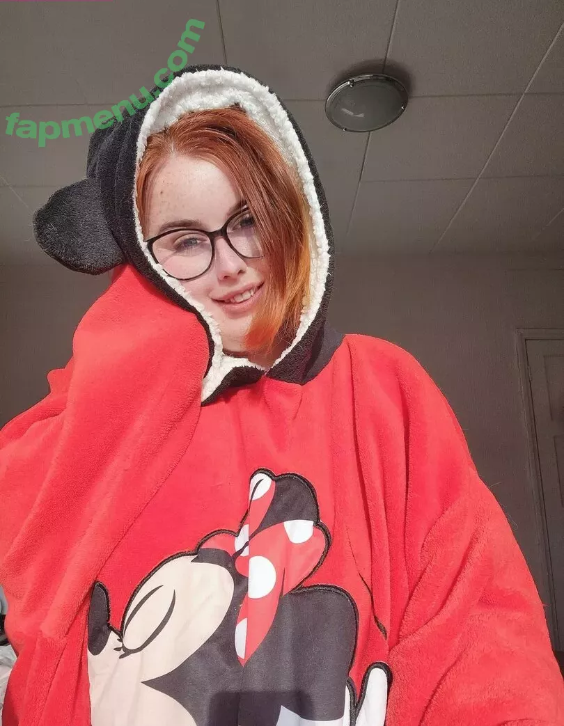 maebry nude photo #0381 (maebrycraig)