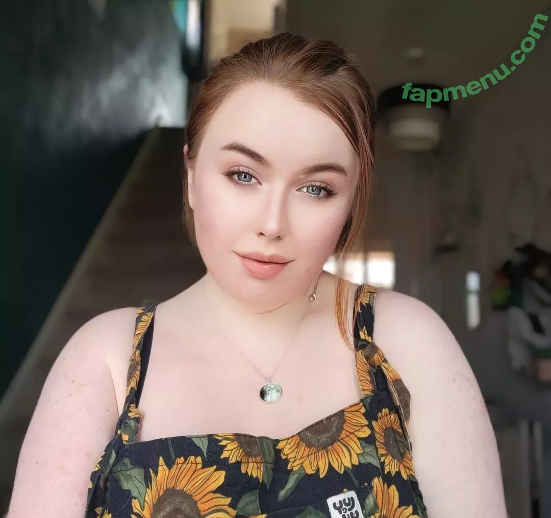 maebry nude photo #0421 (maebrycraig)