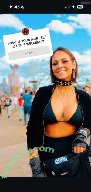 Maelie_vhd / Bassbabe / callmebassbabe / mafiiabarbiie / mäelie_vhd nude photo #0013