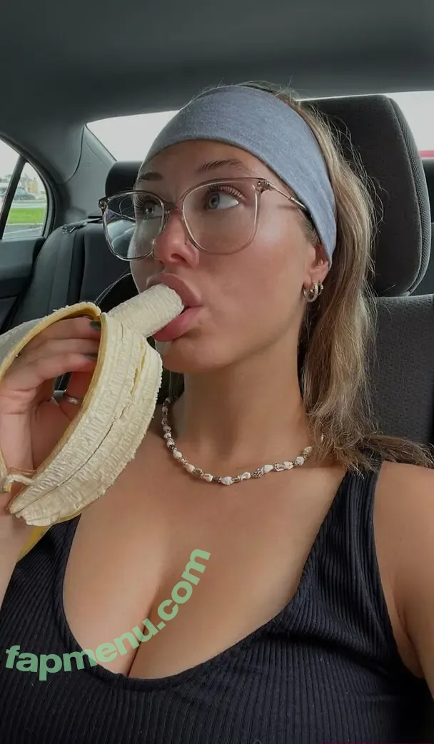 Maeliigigueree nude photo #0011 (mme.maeli)