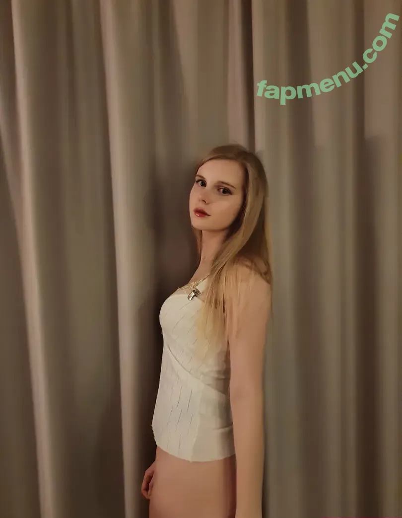 maelumiu nude photo #0018 (maeludesigns)
