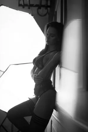 Magdalena Perlinska / magdalenaperlinska_ nude photo #0106