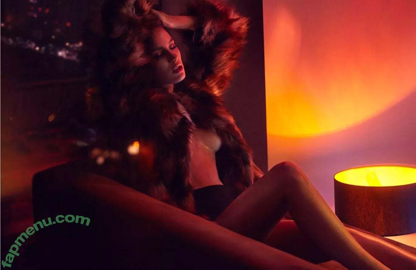 Magdalena Perlinska nude photo #0023 (magdalenaperlinska_)