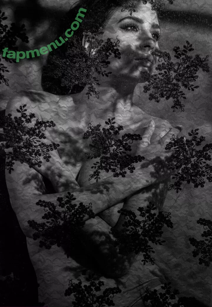 Magdalena Perlinska nude photo #0030 (magdalenaperlinska_)