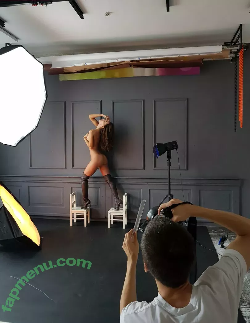 Magdalena Perlinska nude photo #0104 (magdalenaperlinska_)